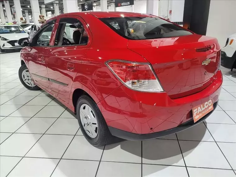 Chevrolet Prisma Vermelho 4