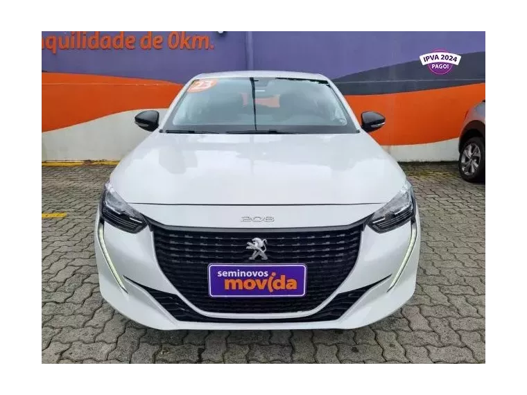 Peugeot 208 Branco 4