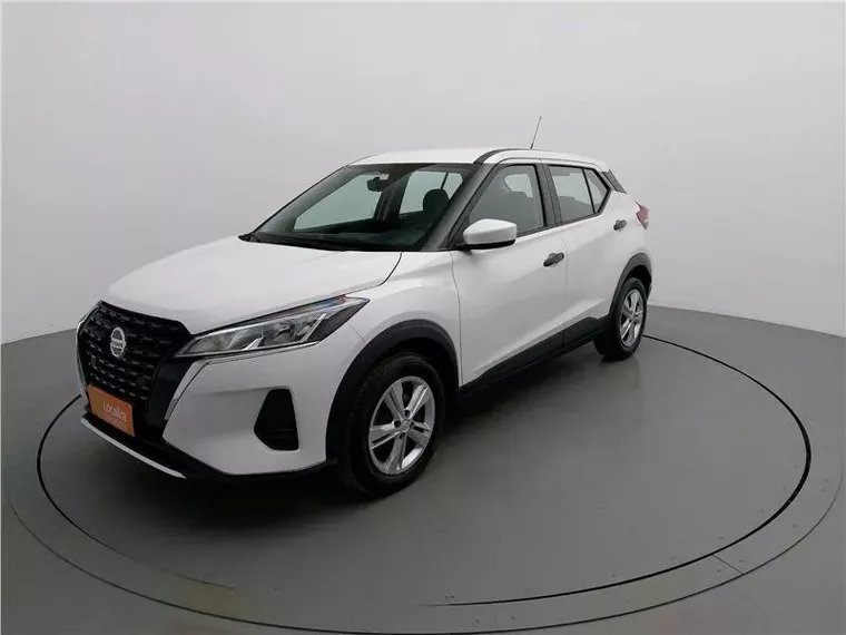 Nissan Kicks Branco 7