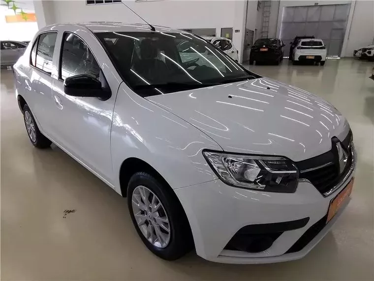 Renault Logan Branco 4