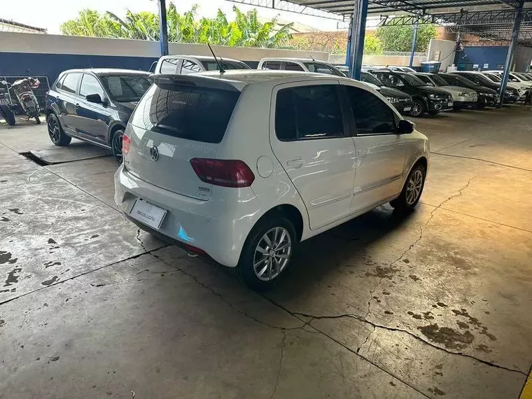 Volkswagen Fox Branco 1