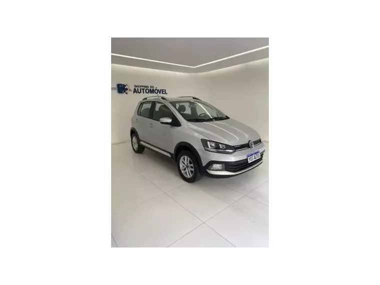 Volkswagen Crossfox Prata 1