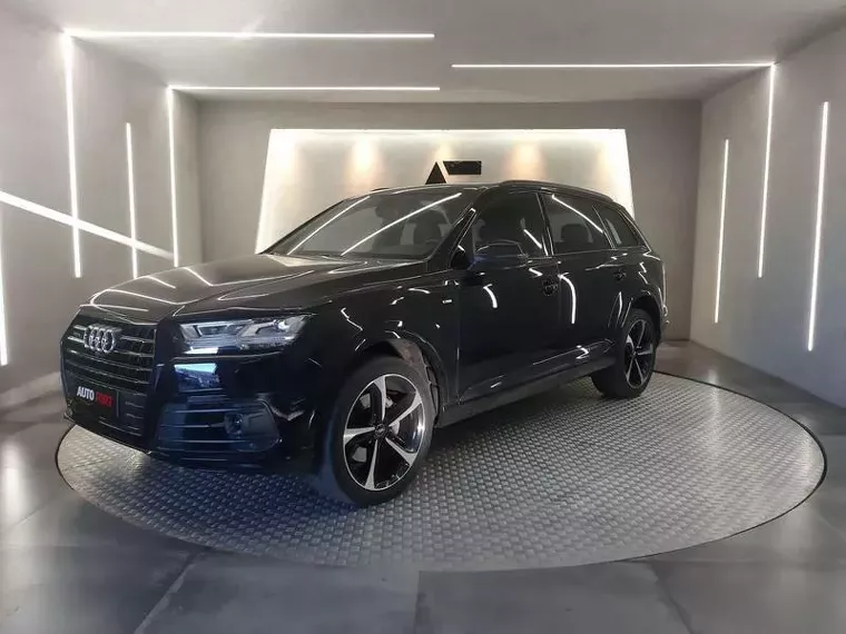 Audi Q7 Preto 3