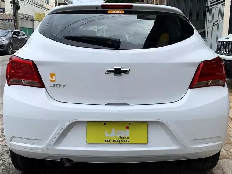 Chevrolet Joy Branco 4