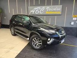 Toyota Hilux SW4