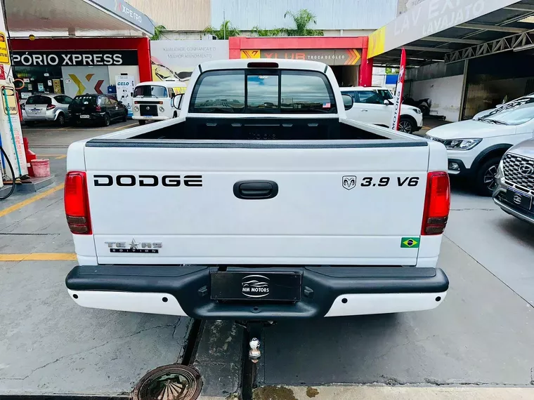 Dodge Dakota Branco 1