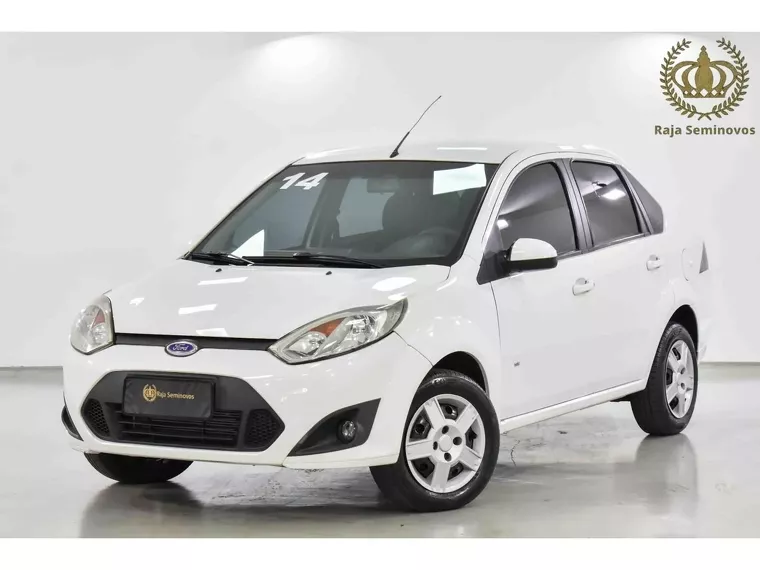 Ford Fiesta Branco 3