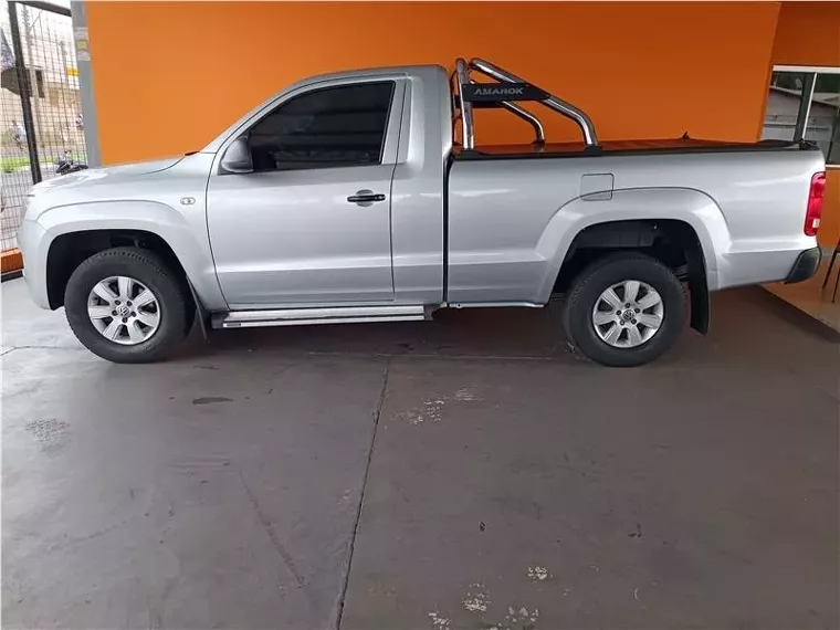 Volkswagen Amarok Prata 2