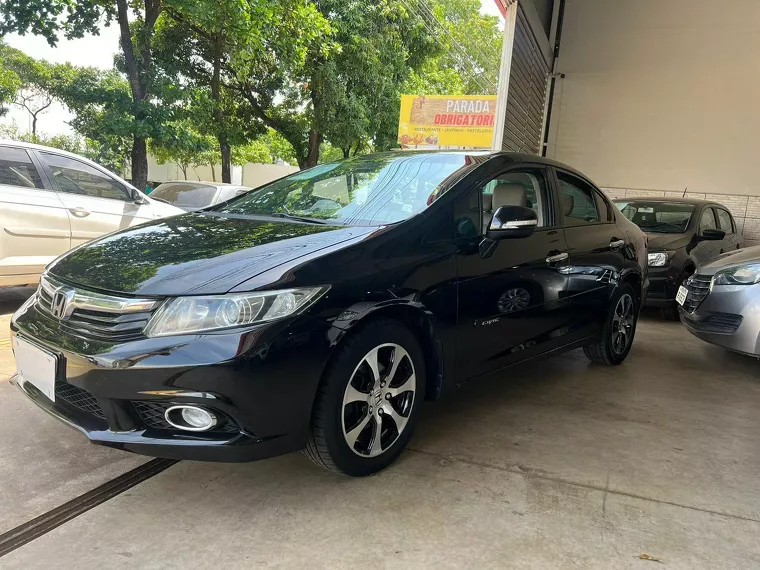 Honda Civic Preto 2