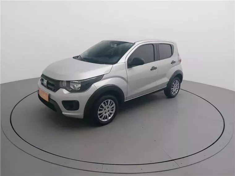 Fiat Mobi Prata 16