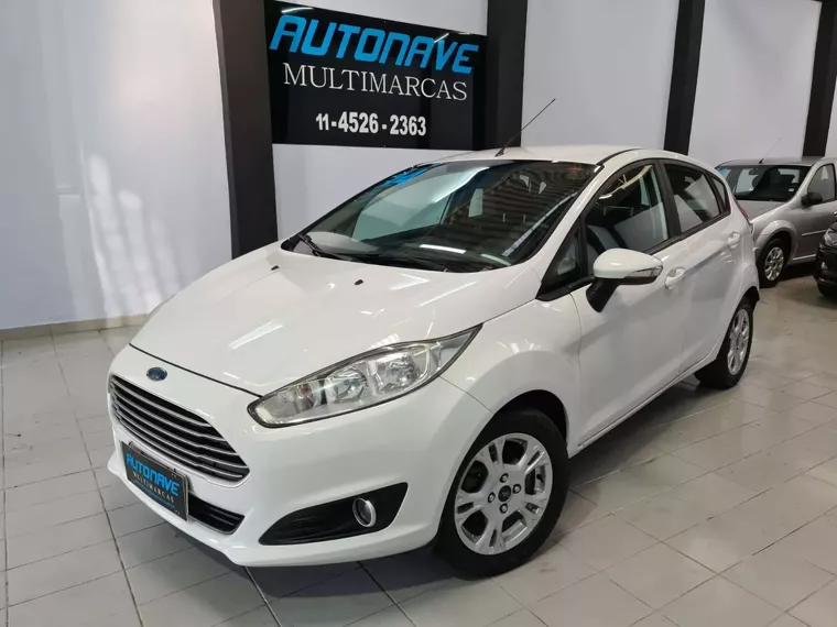 Ford Fiesta Branco 5