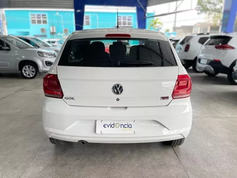 Volkswagen Gol Branco 8