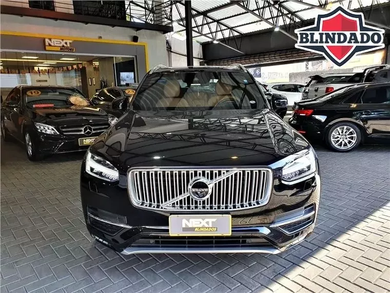 Volvo XC90 Preto 15