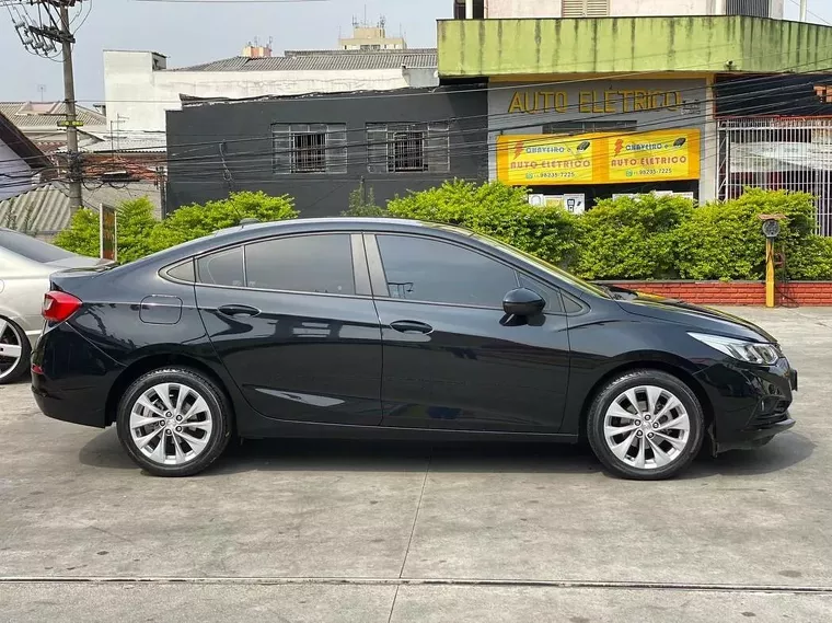 Chevrolet Cruze Preto 19