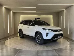 Toyota Hilux SW4