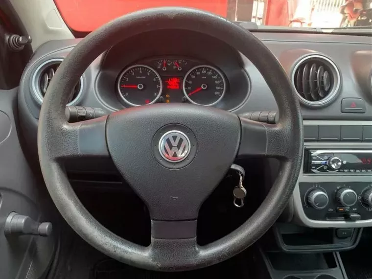 Volkswagen Voyage Vermelho 8