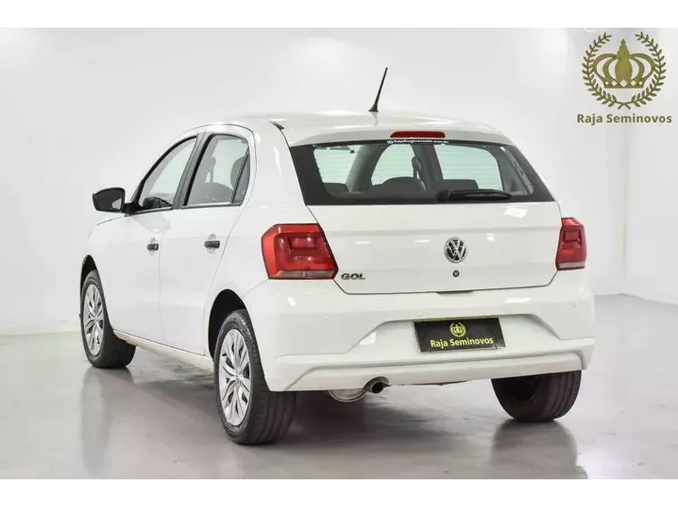 Volkswagen Gol Branco 8