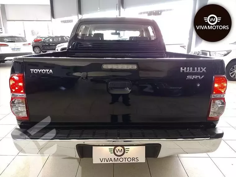 Toyota Hilux Preto 6