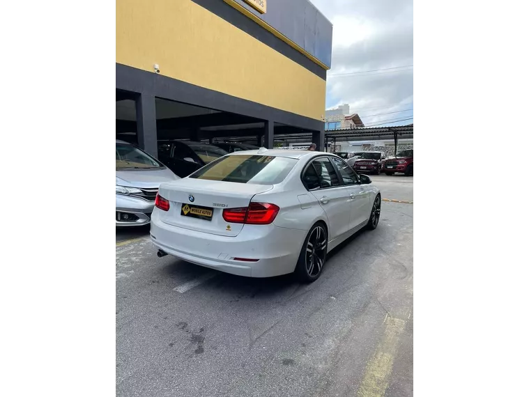 BMW 320i Branco 1