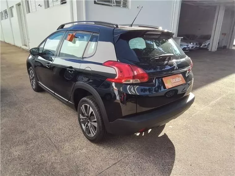 Peugeot 2008 Preto 3