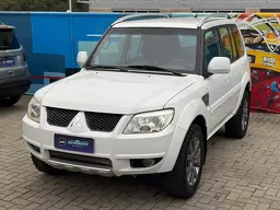 Mitsubishi Pajero TR4