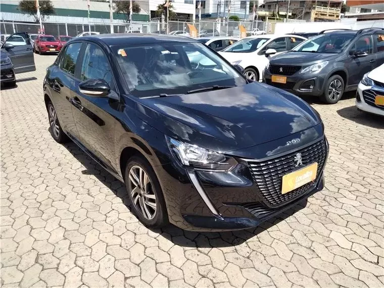 Peugeot 208 Preto 2