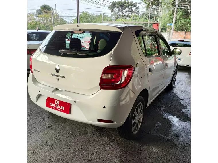 Renault Sandero Branco 1