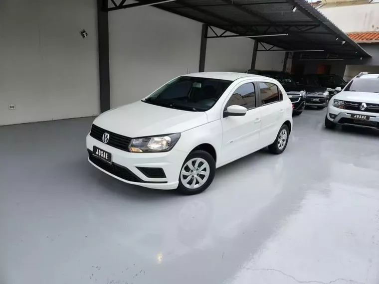 Volkswagen Gol Branco 16