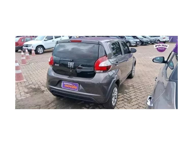 Fiat Mobi Cinza 2