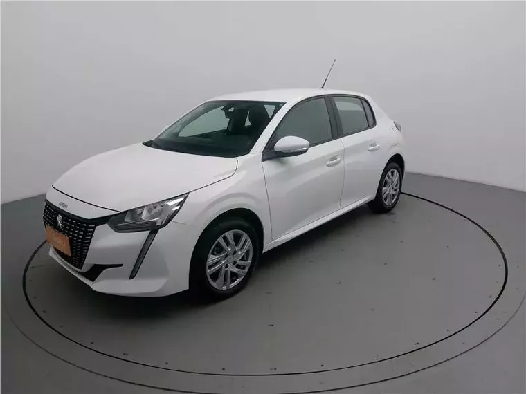 Peugeot 208 Branco 15