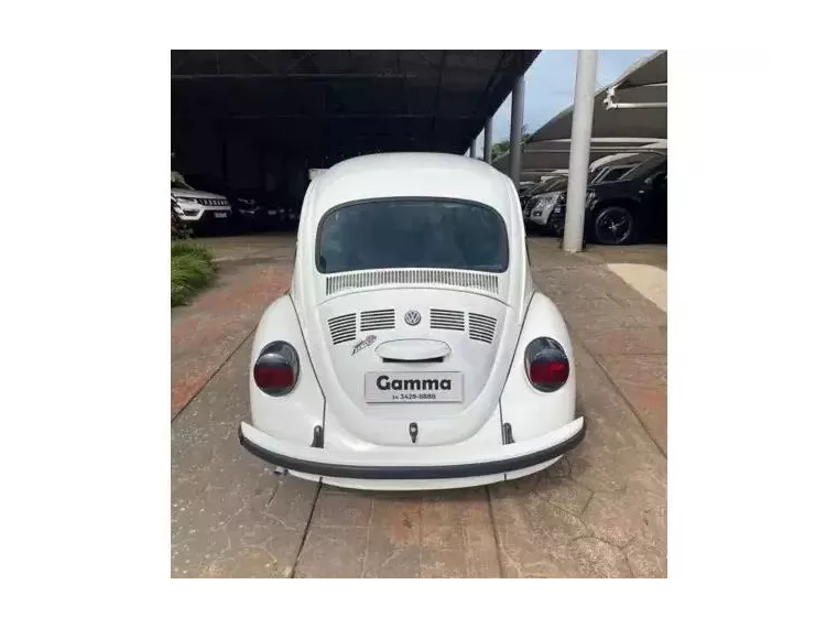 Volkswagen Fusca Branco 3