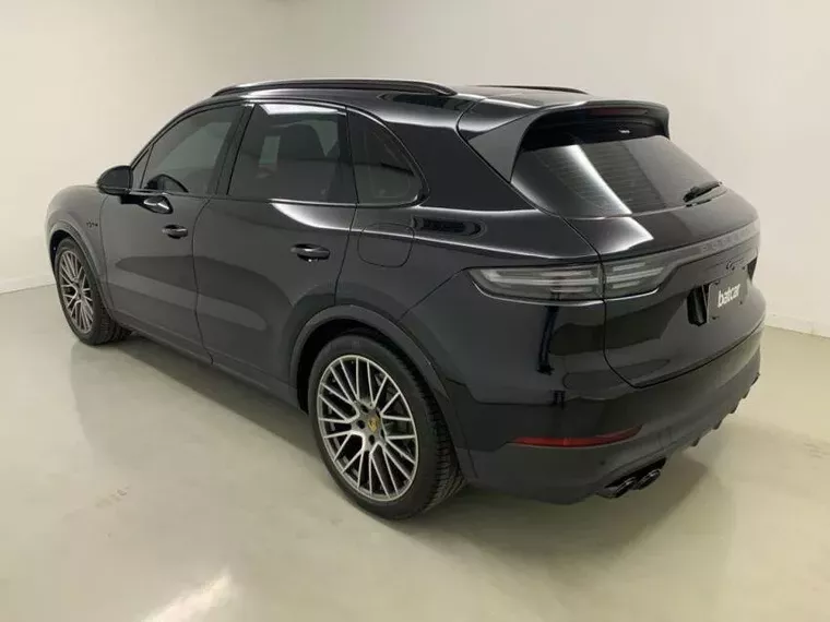 Porsche Cayenne Preto 20