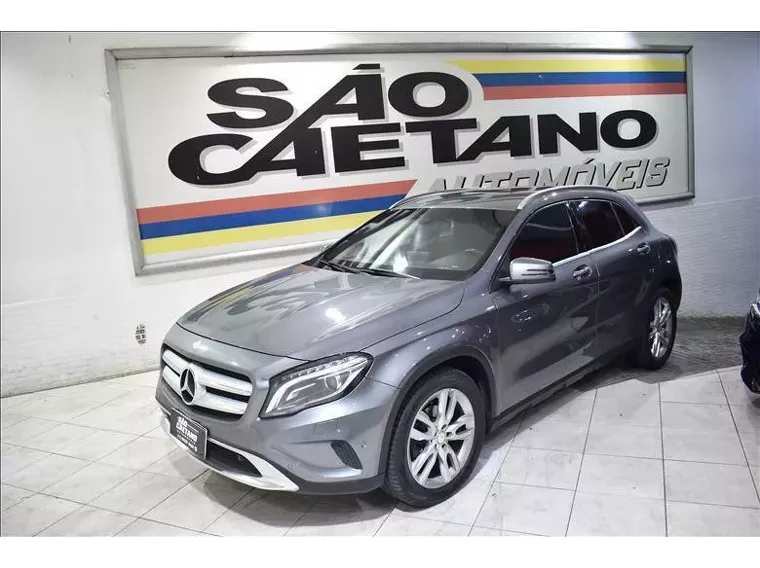 Mercedes-benz GLA 200 Cinza 1