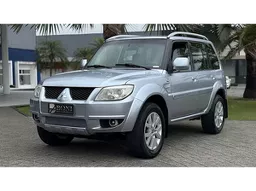 Mitsubishi Pajero TR4