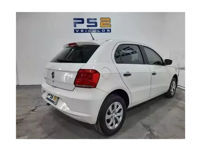 Volkswagen Gol Branco 6