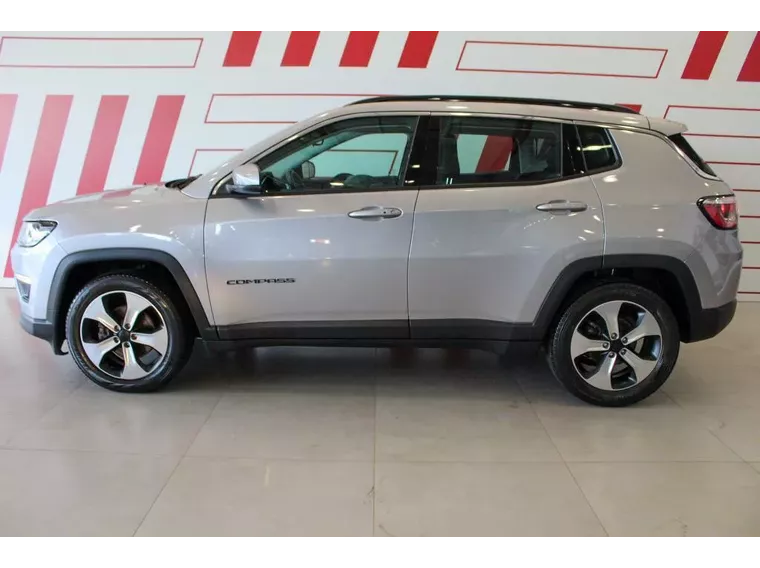 Jeep Compass Prata 13