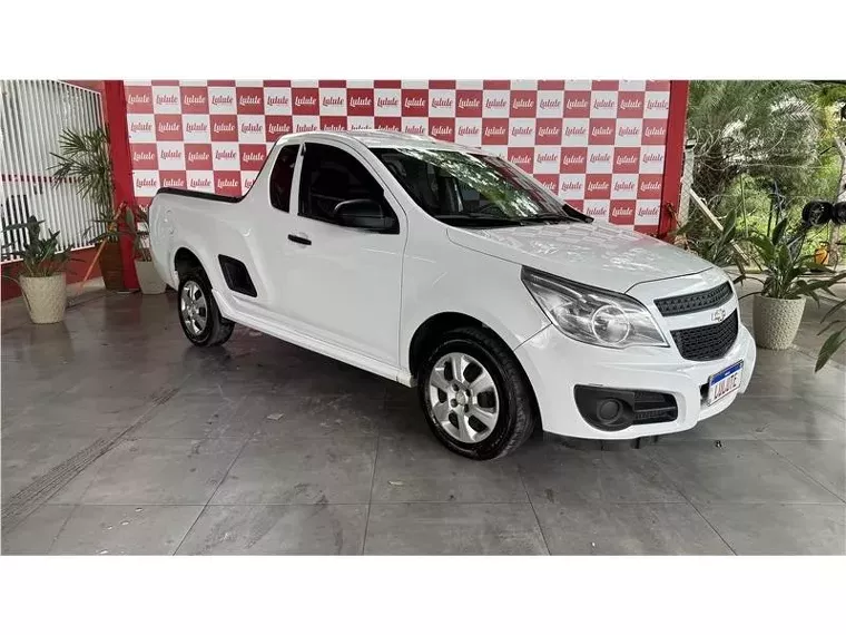 Chevrolet Montana Branco 6