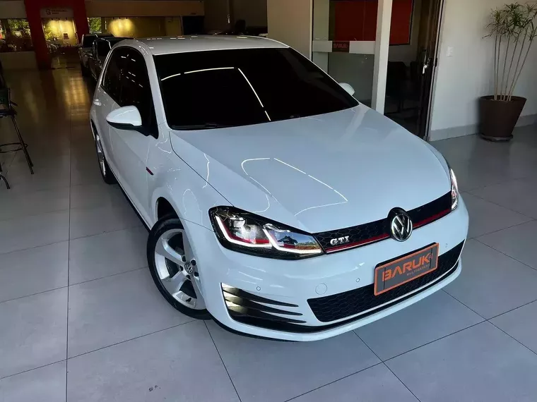 Volkswagen Golf Branco 2