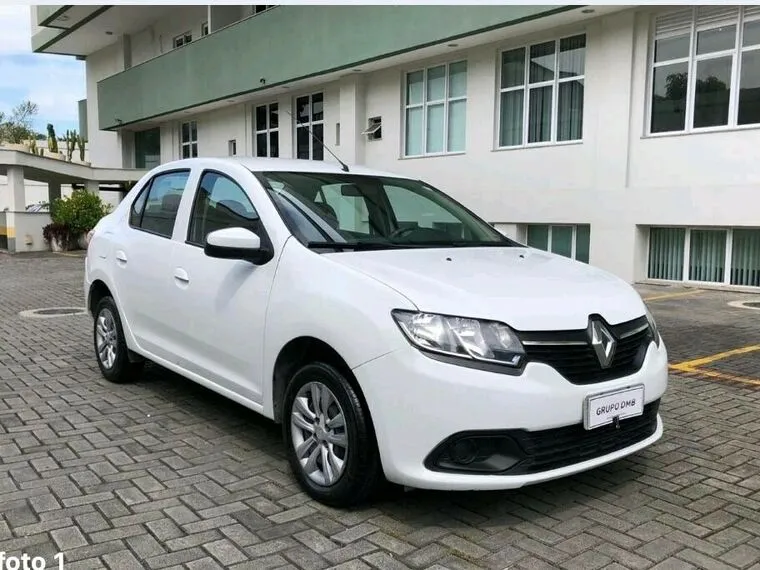 Renault Logan Branco 3