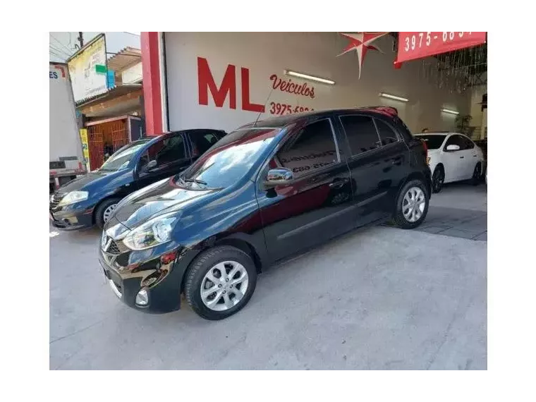 Nissan March Preto 1