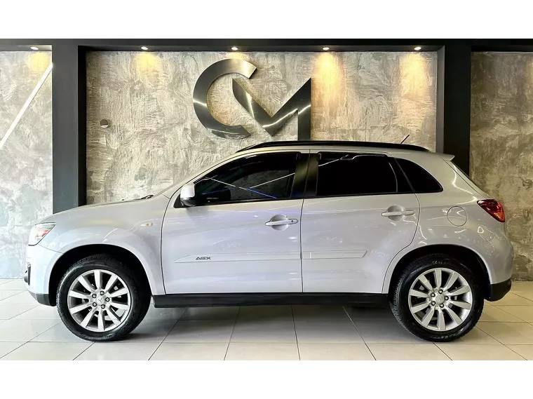 Mitsubishi ASX Prata 3