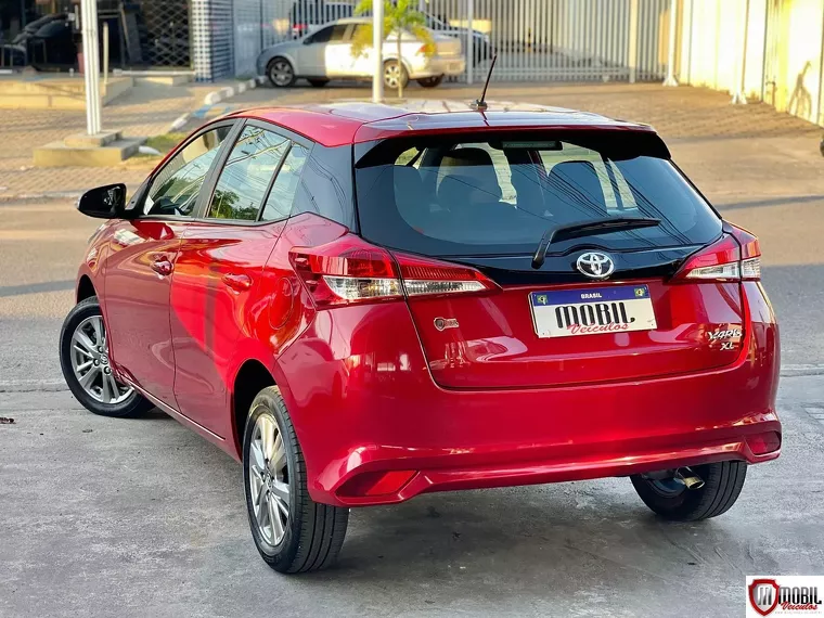 Toyota Yaris Vermelho 9