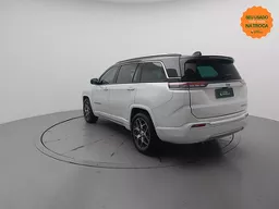 Jeep Commander
