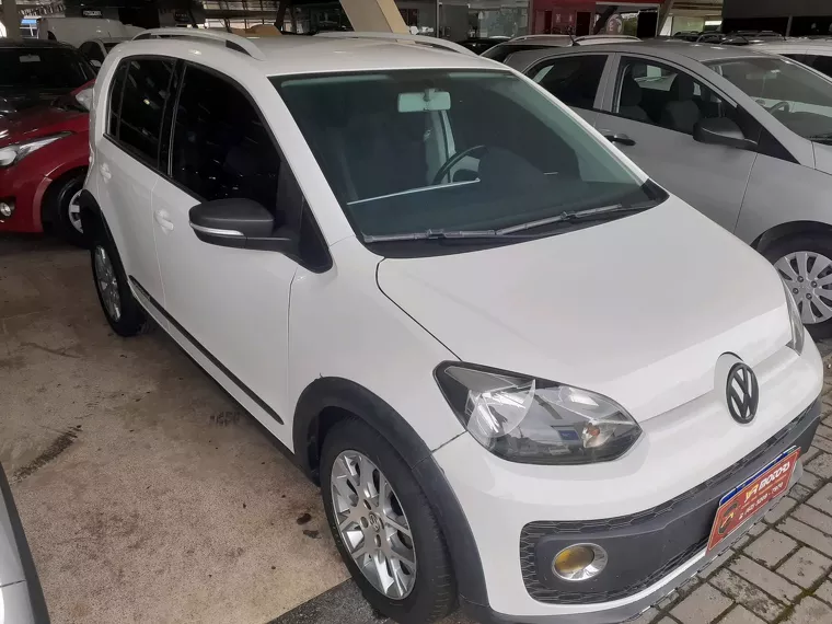 Volkswagen Cross UP Branco 6