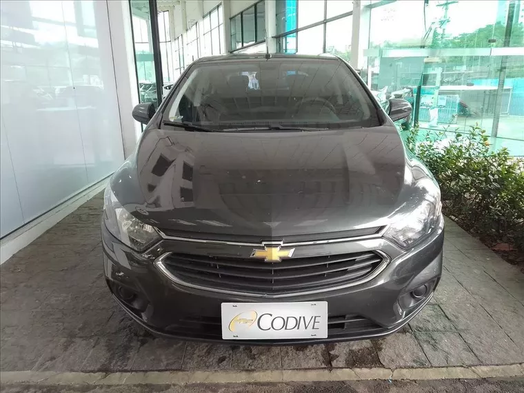 Chevrolet Onix Cinza 6