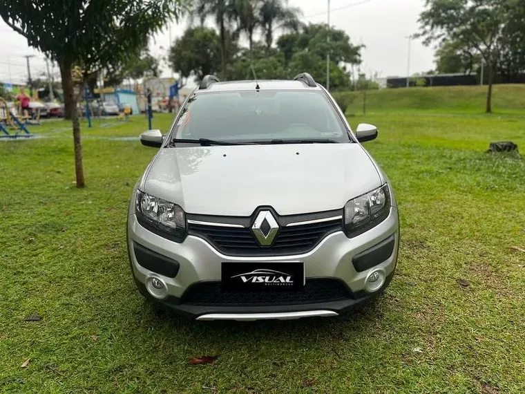 Renault Sandero Prata 4