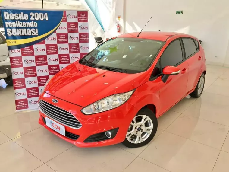 Ford Fiesta Vermelho 11