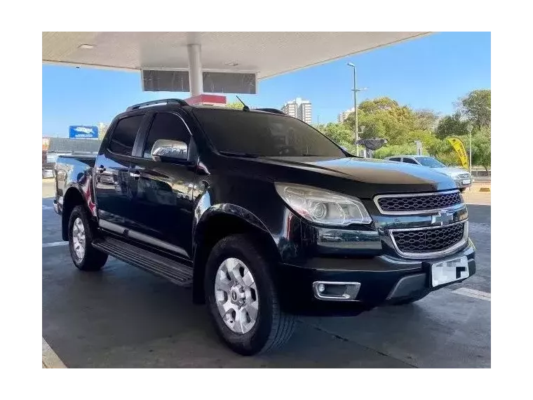 Chevrolet S10 Preto 3