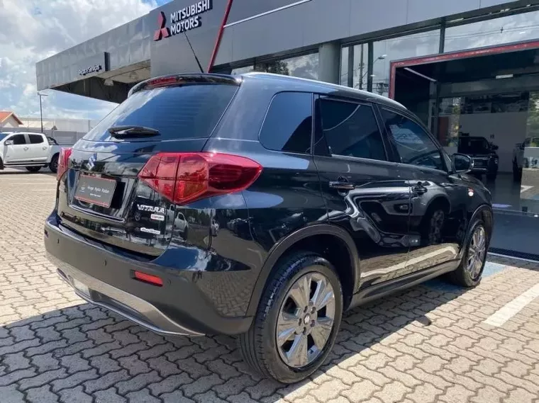 Suzuki Vitara Preto 24