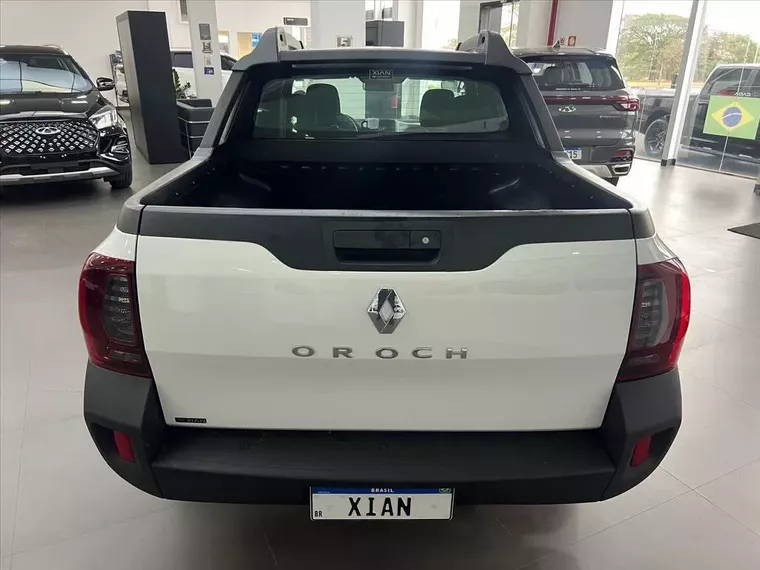 Renault Duster Oroch Branco 4